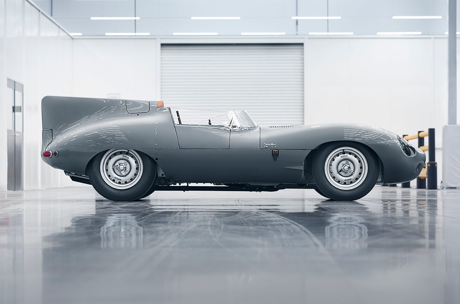 Jaguar's remaking the iconic D-type