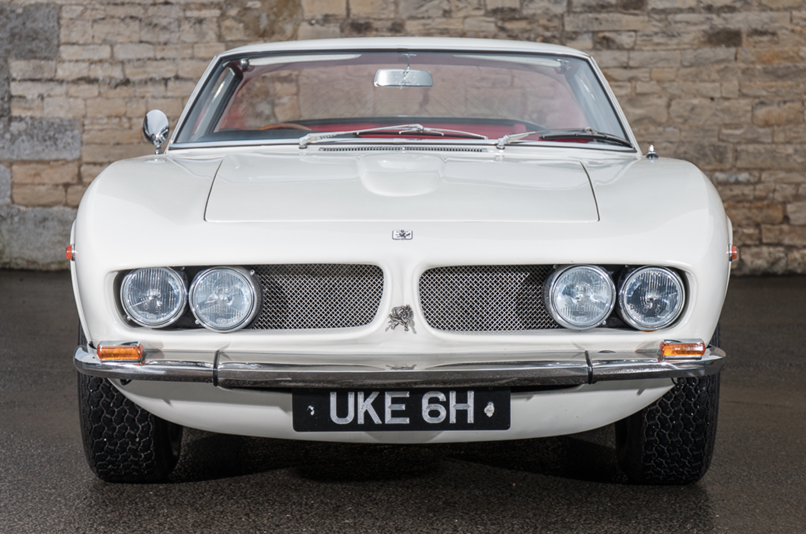 Daytona and Iso Grifo top dual Silverstone auctions