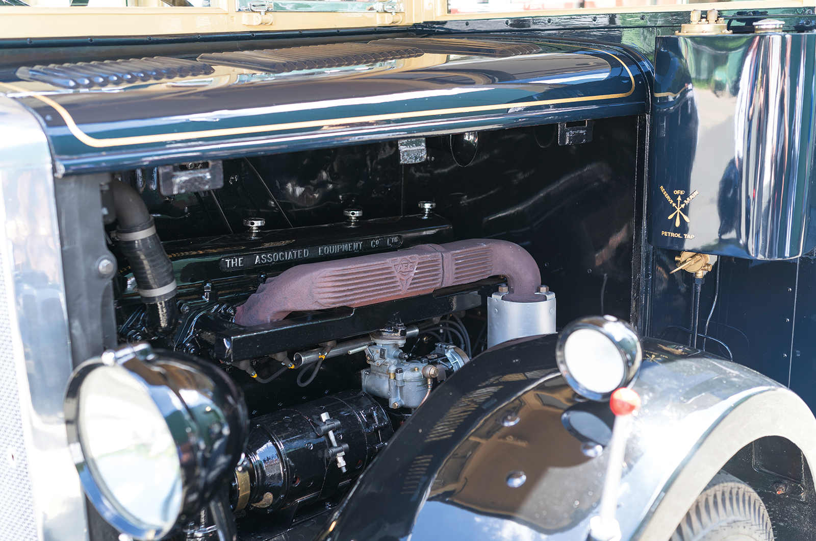 Classic & Sports Car – AEC Regent 486: a life of service