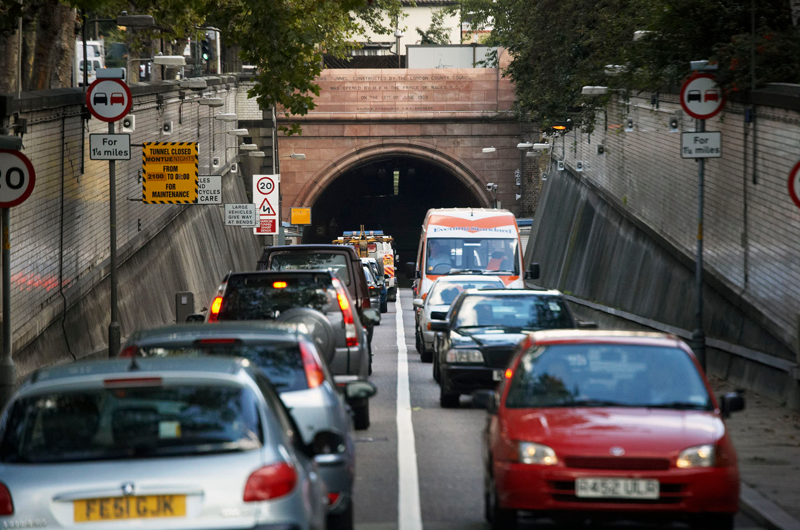 Classic & Sports Car – London ULEZ expansion: the threat to modern classic cars