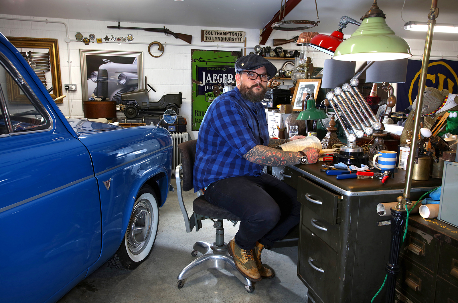 Classic & Sports Car – Also in my garage: American design icons and pedal cars