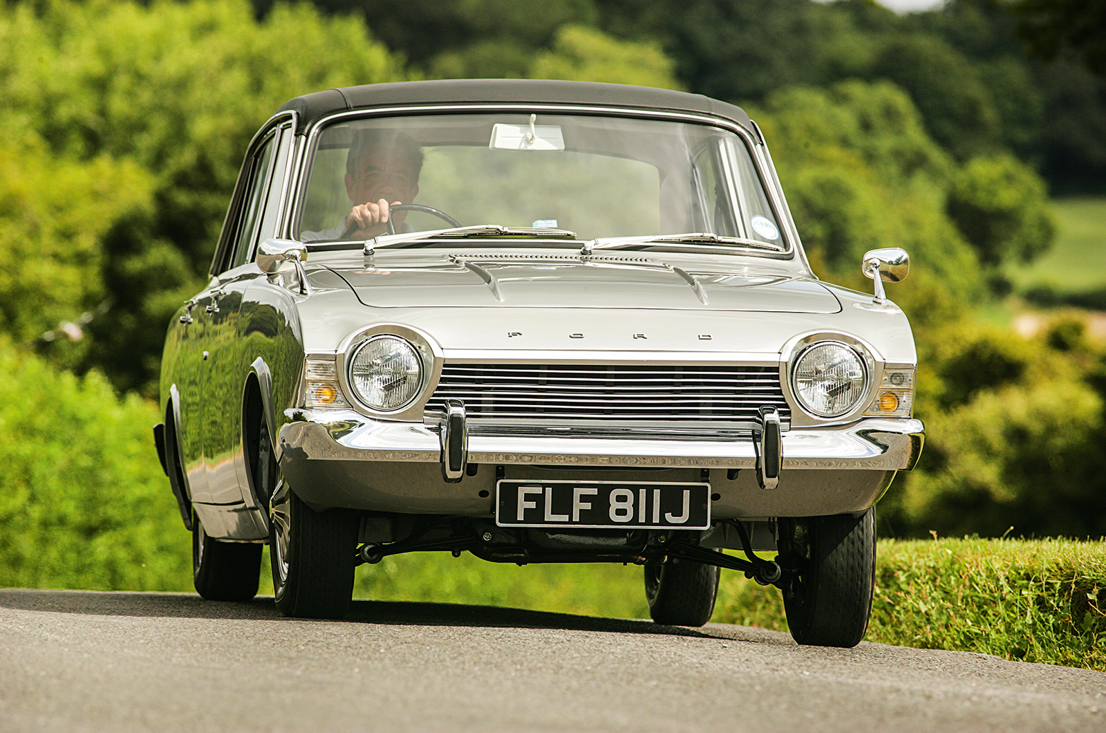 Classic & Sports Car – Ford Corsair: the Thunderbird from Halewood