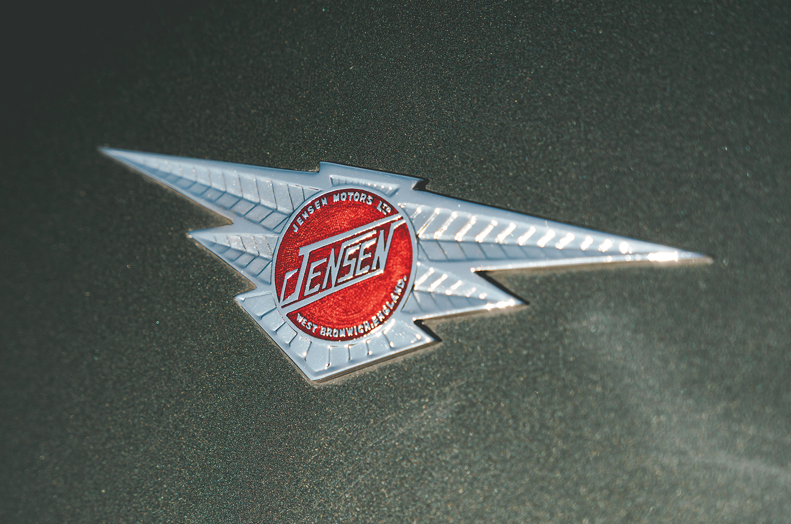 Classic & Sports Car – Jensen 541 family: chariots of fibre