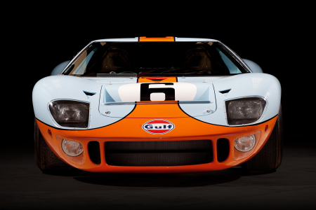 Classic & Sports Car – You can almost taste the champagne with these Ford GT40 replicas