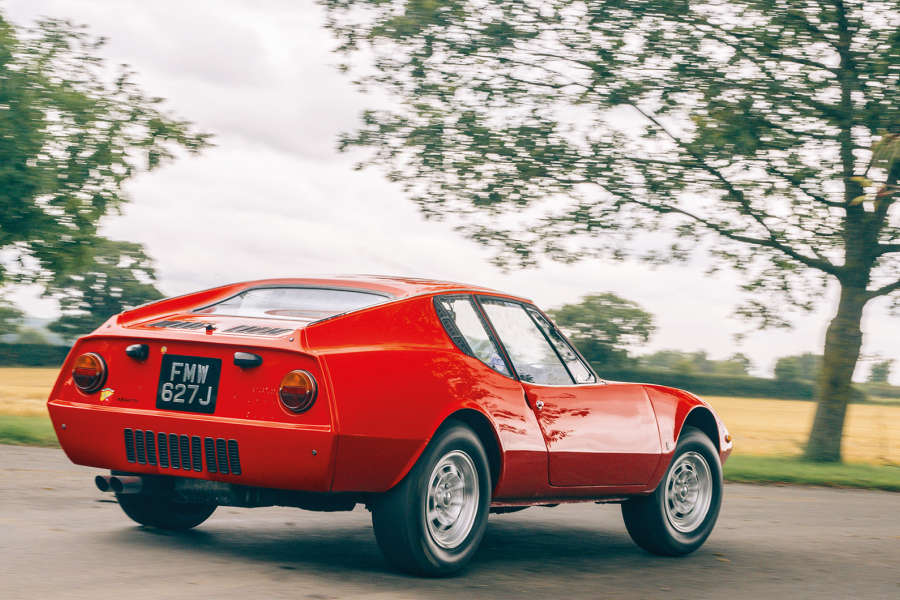 Classic & Sports Car – Four fantastic wallpapers from our March 2021 issue