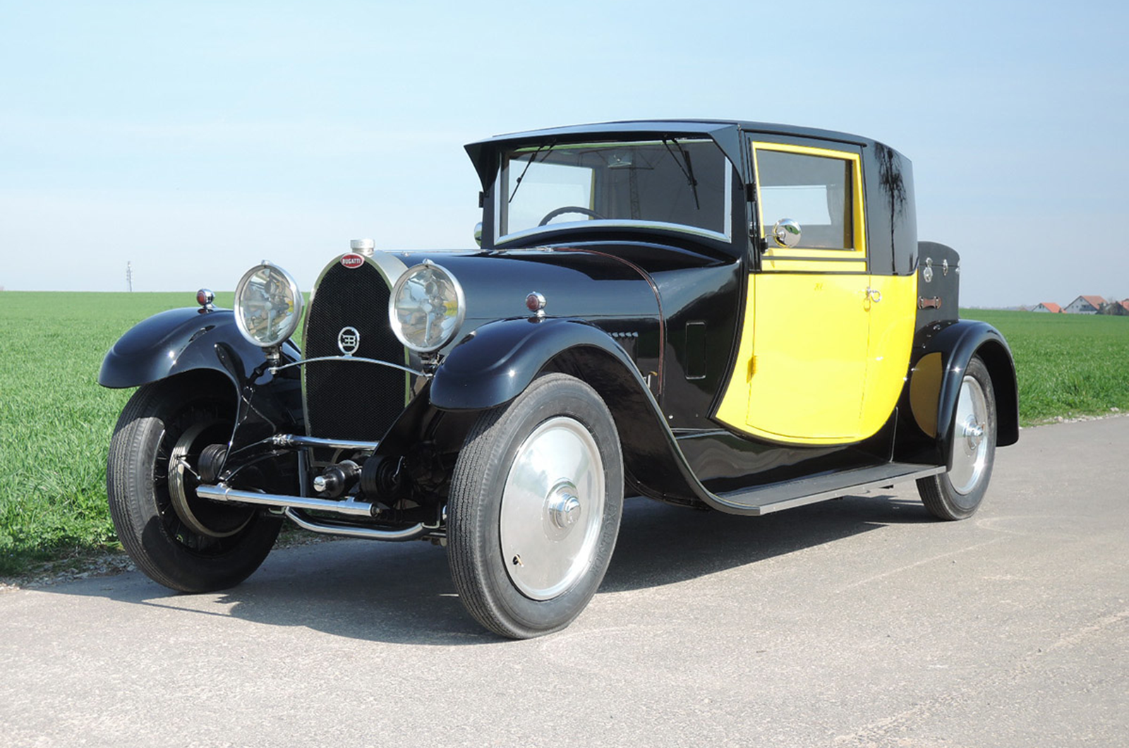 £1m Lamborghini leads Coys' Essen sale