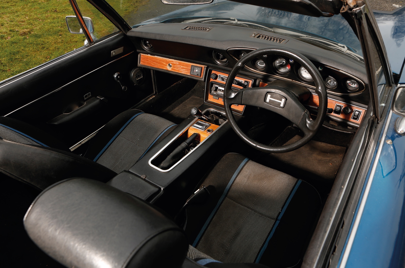 The best 1970s convertibles: Alfa Romeo Spider, MGB and more | [site:name]