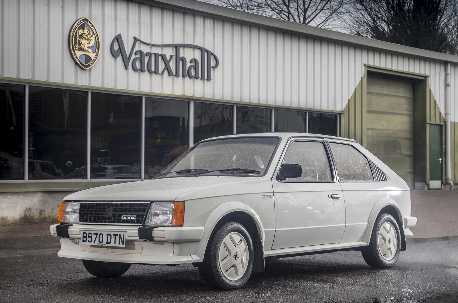 Classic & Sports Car – Get behind the scenes at Vauxhall Heritage