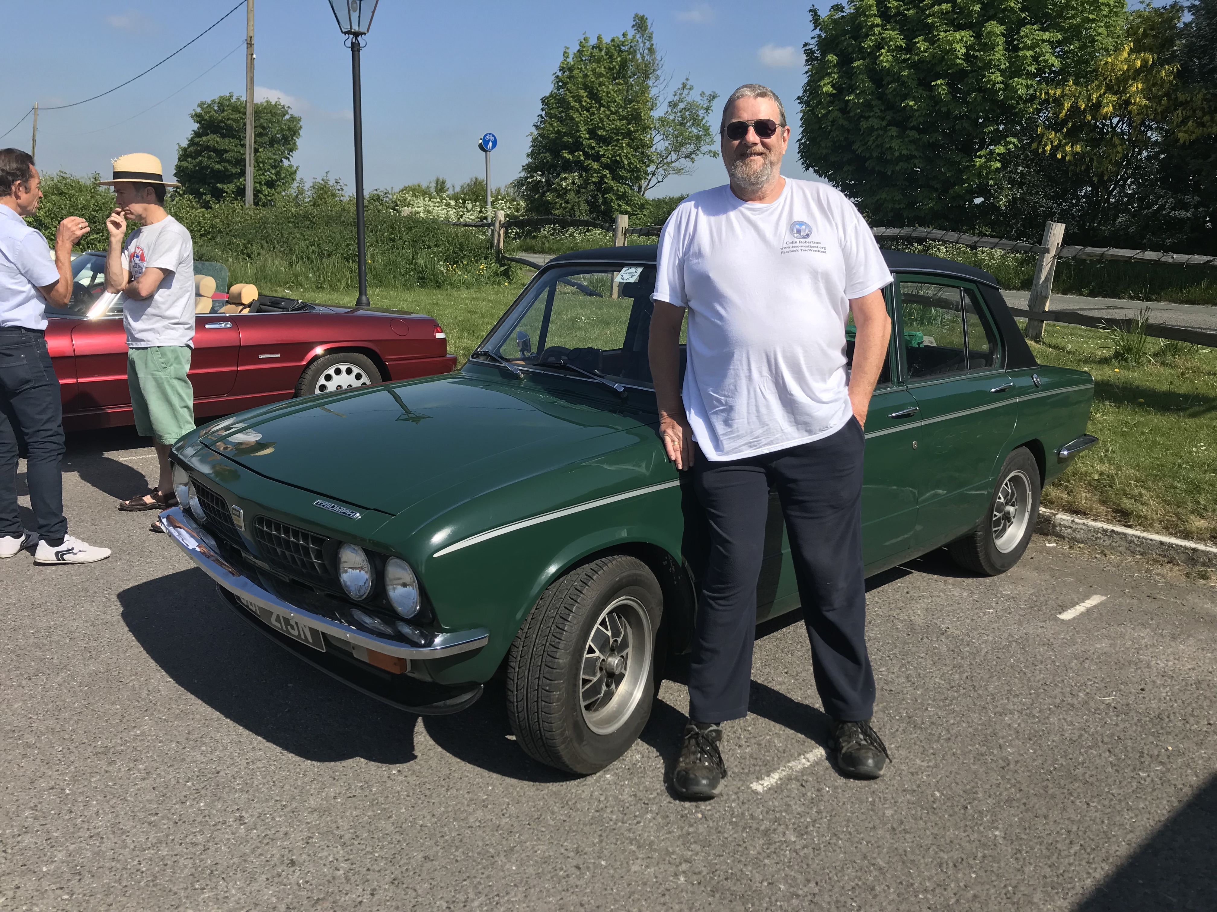 Dozens of classics scale Botley Hill – Classic & Sports Car