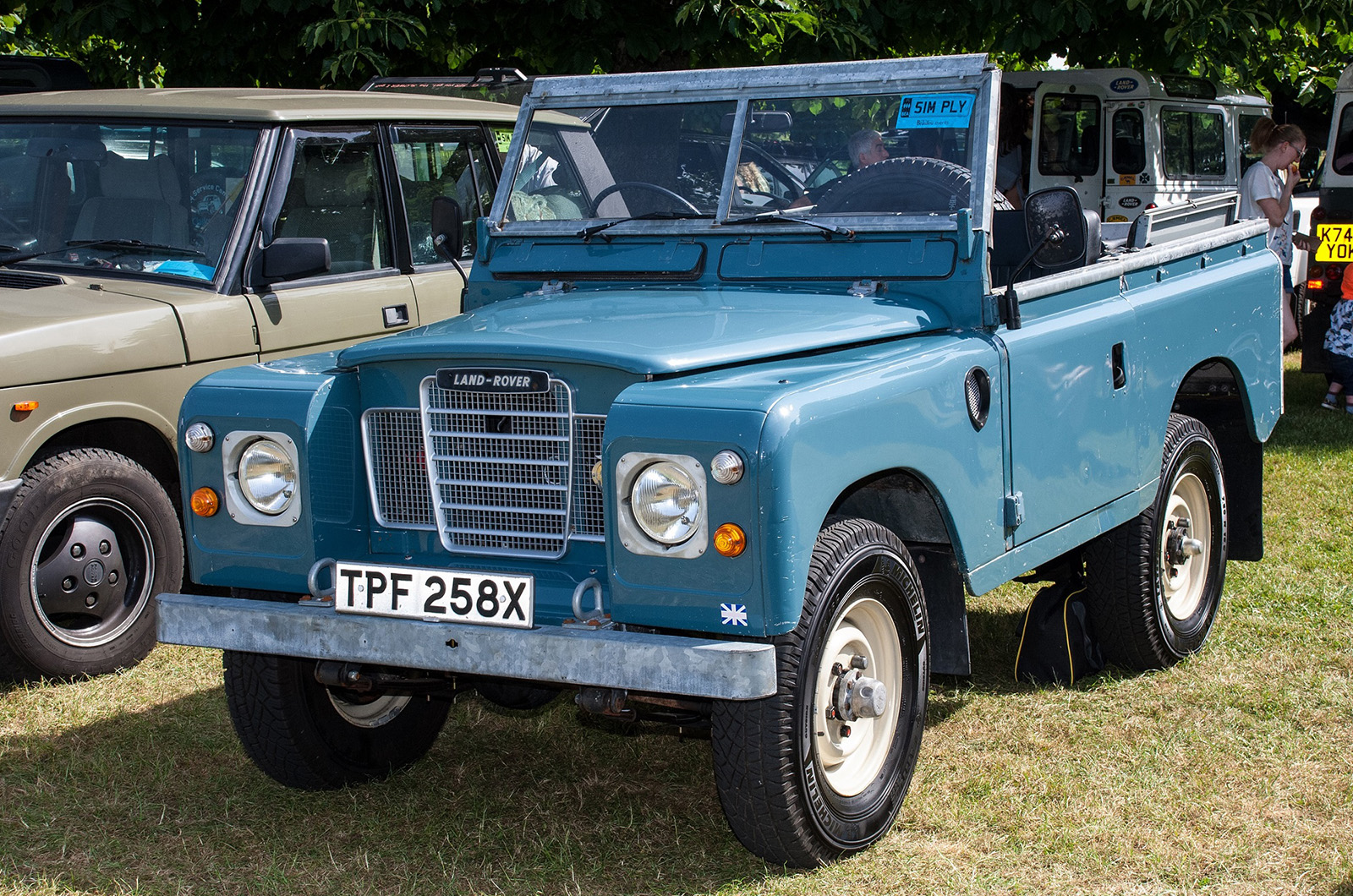 Classic & Sports Car – Simply Land Rover hits new heights for marque's 70th