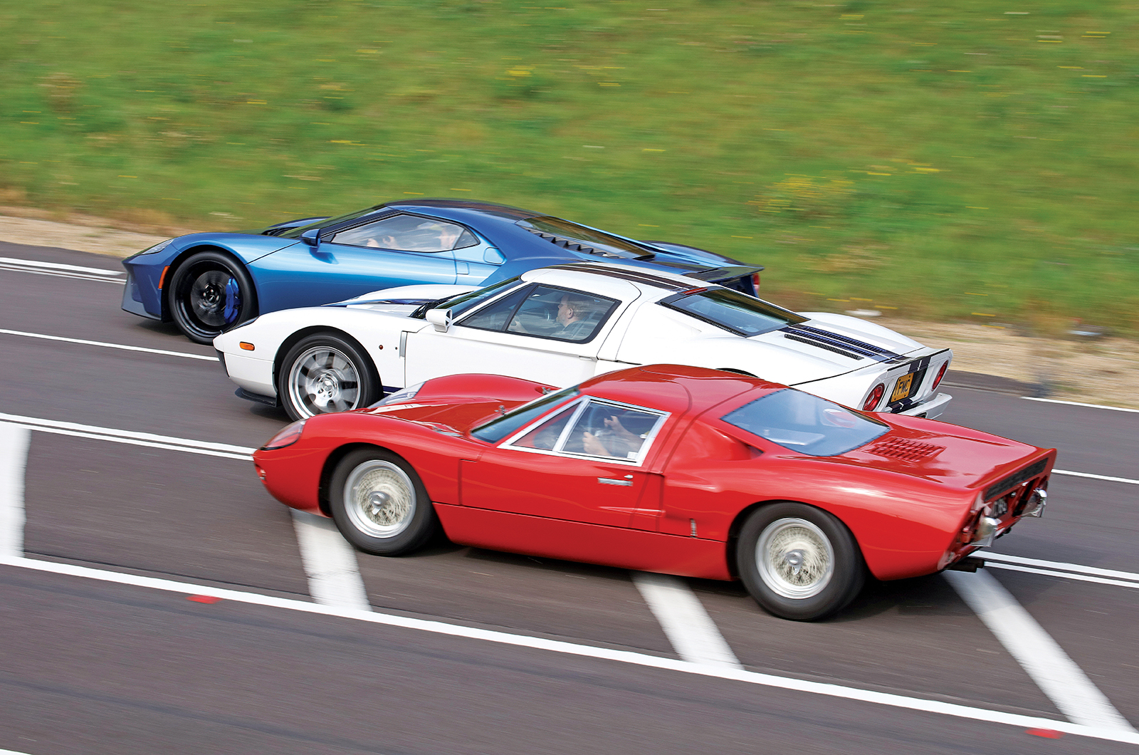 Classic & Sports Car – Ford's Ferrari beaters