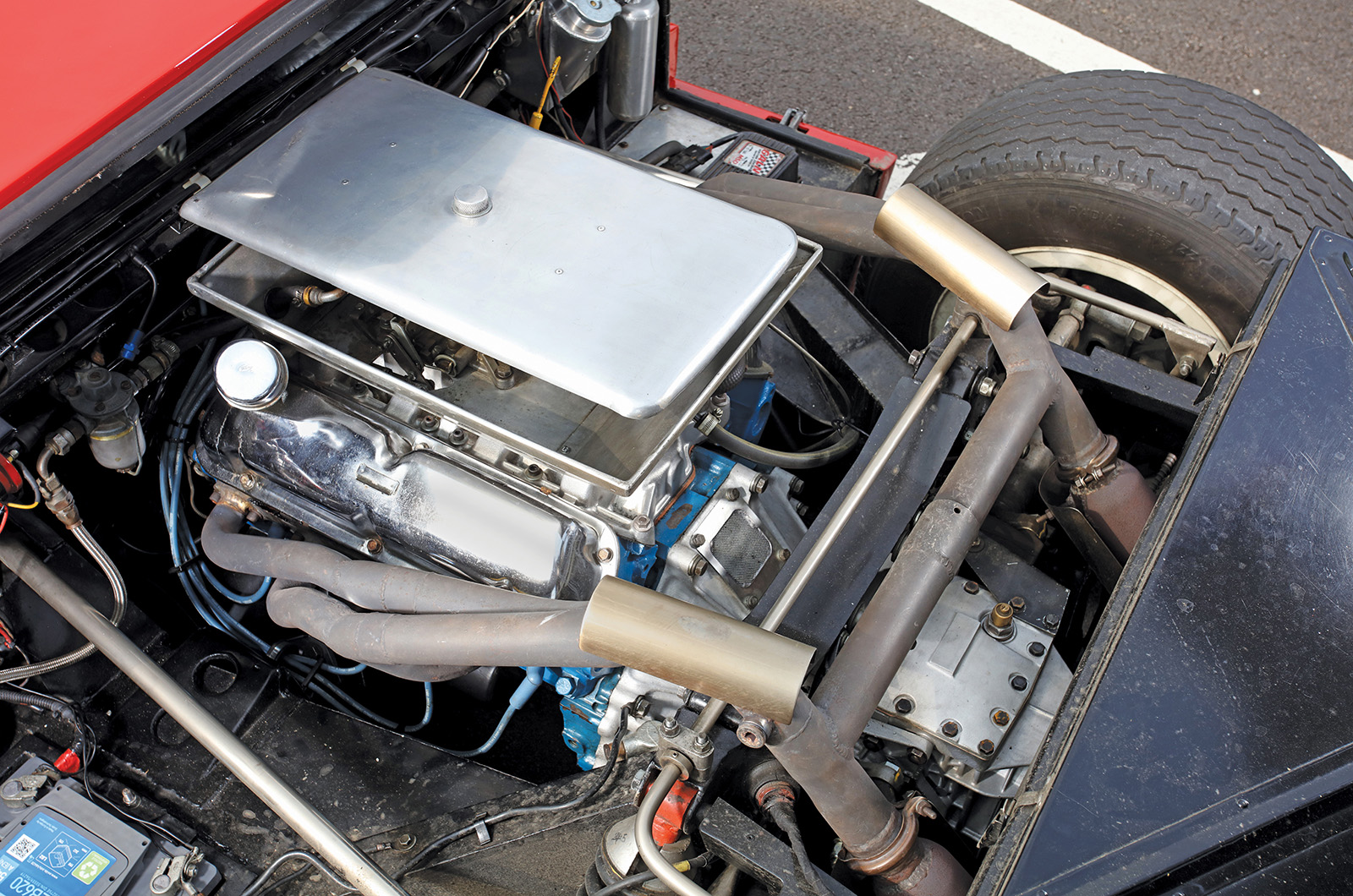 Classic & Sports Car – Ford's Ferrari beaters