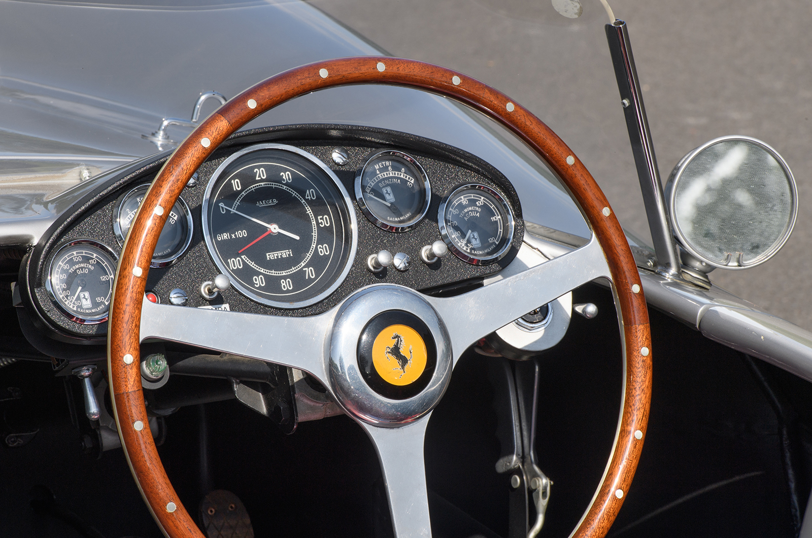 Classic & Sports Car – Ferraris out in force at Concours of Elegance – credit Tim Scott