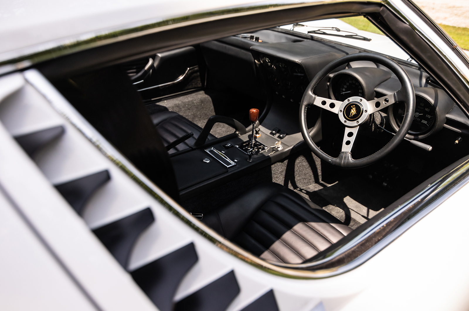 Classic & Sports Car – Rod Stewart's Miura is coming up for sale