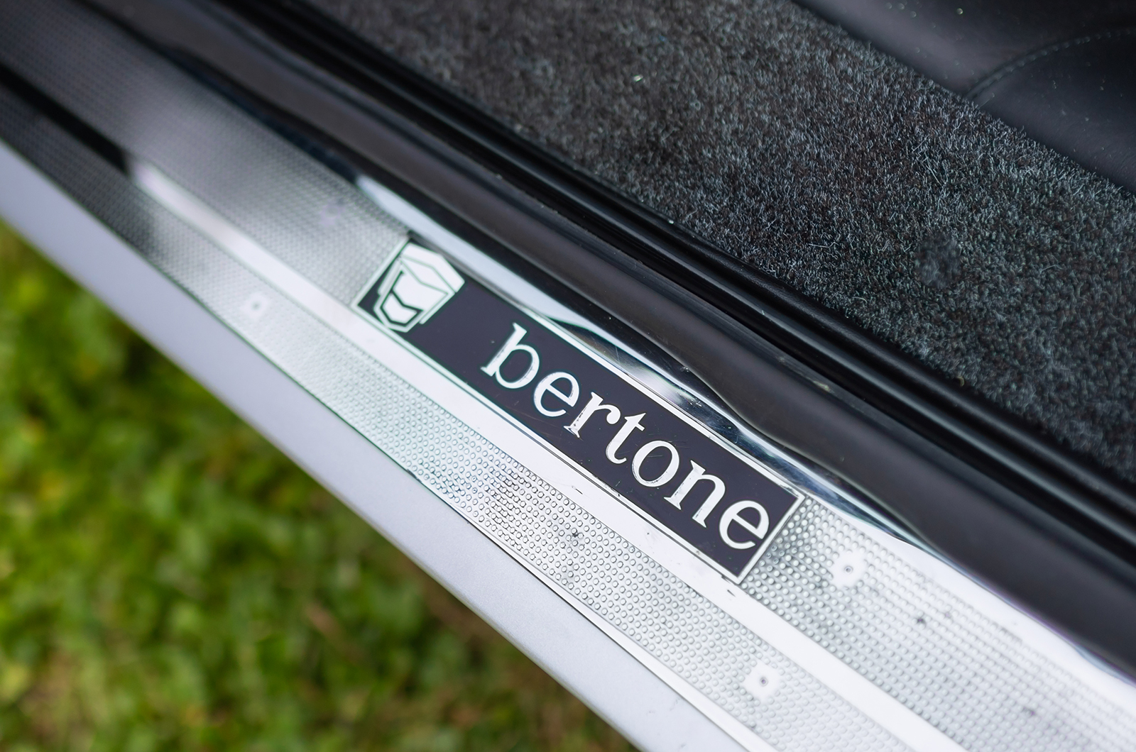 Classic & Sports Car – Rod Stewart's Miura is coming up for sale