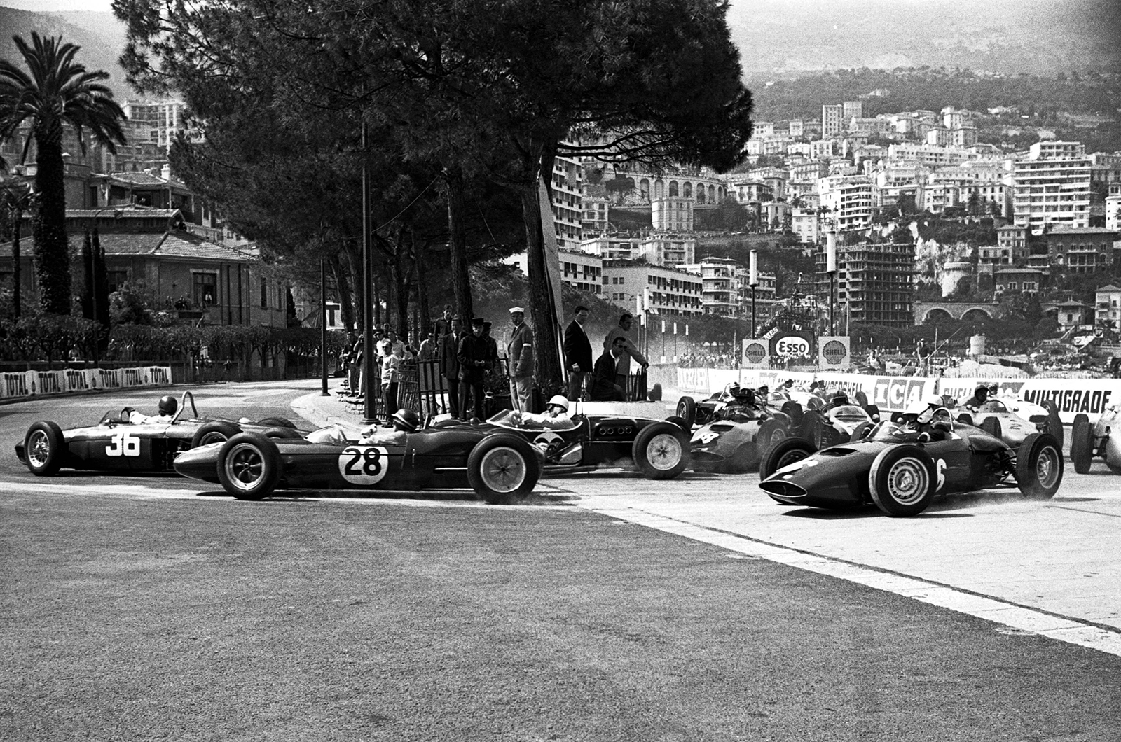 Ginther leads from Clark and Moss at the start of the ’61 Monaco Grand Prix
