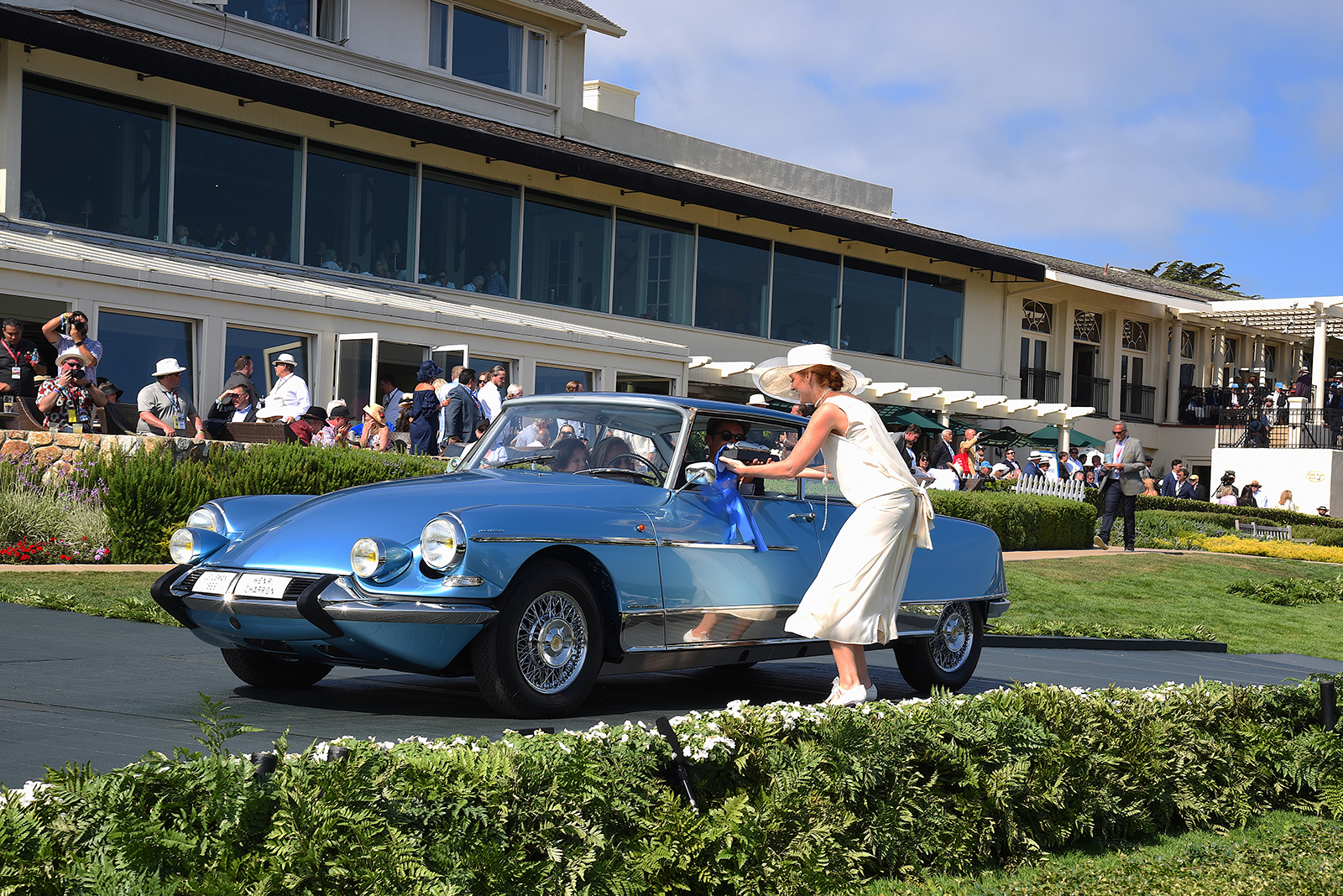 Classic & Sports Car – Alfa Romeo 8C crowned champion at Pebble Beach Concours d’Elegance