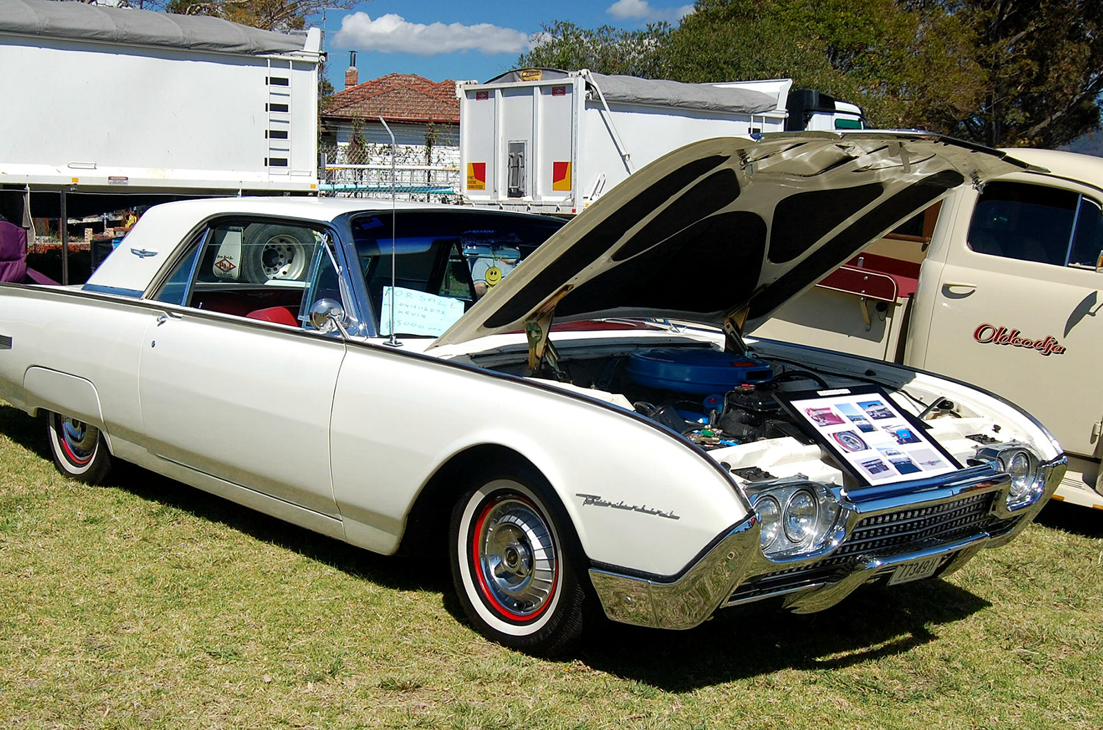 Classic & Sports Car – Eclectic classics shine at Motoring Expo