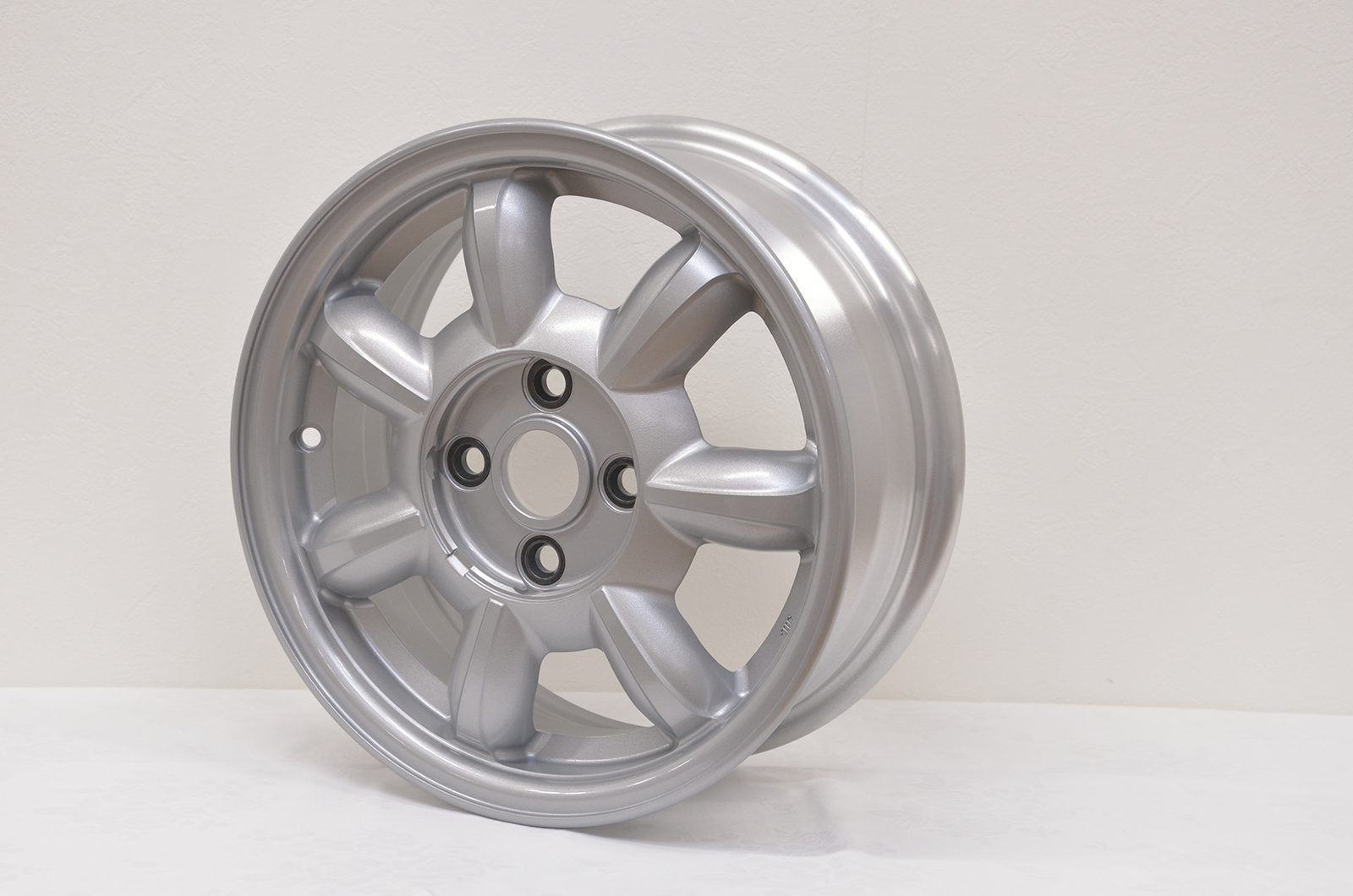 Classic & Sports Car – Mazda reveals the first factory-restored MX-5