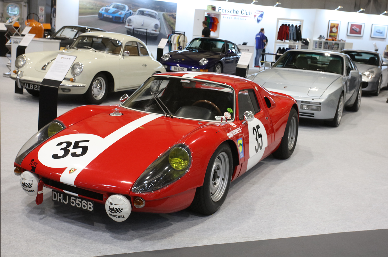 Poignant WW1 tributes lift Classic Motor Show to new heights