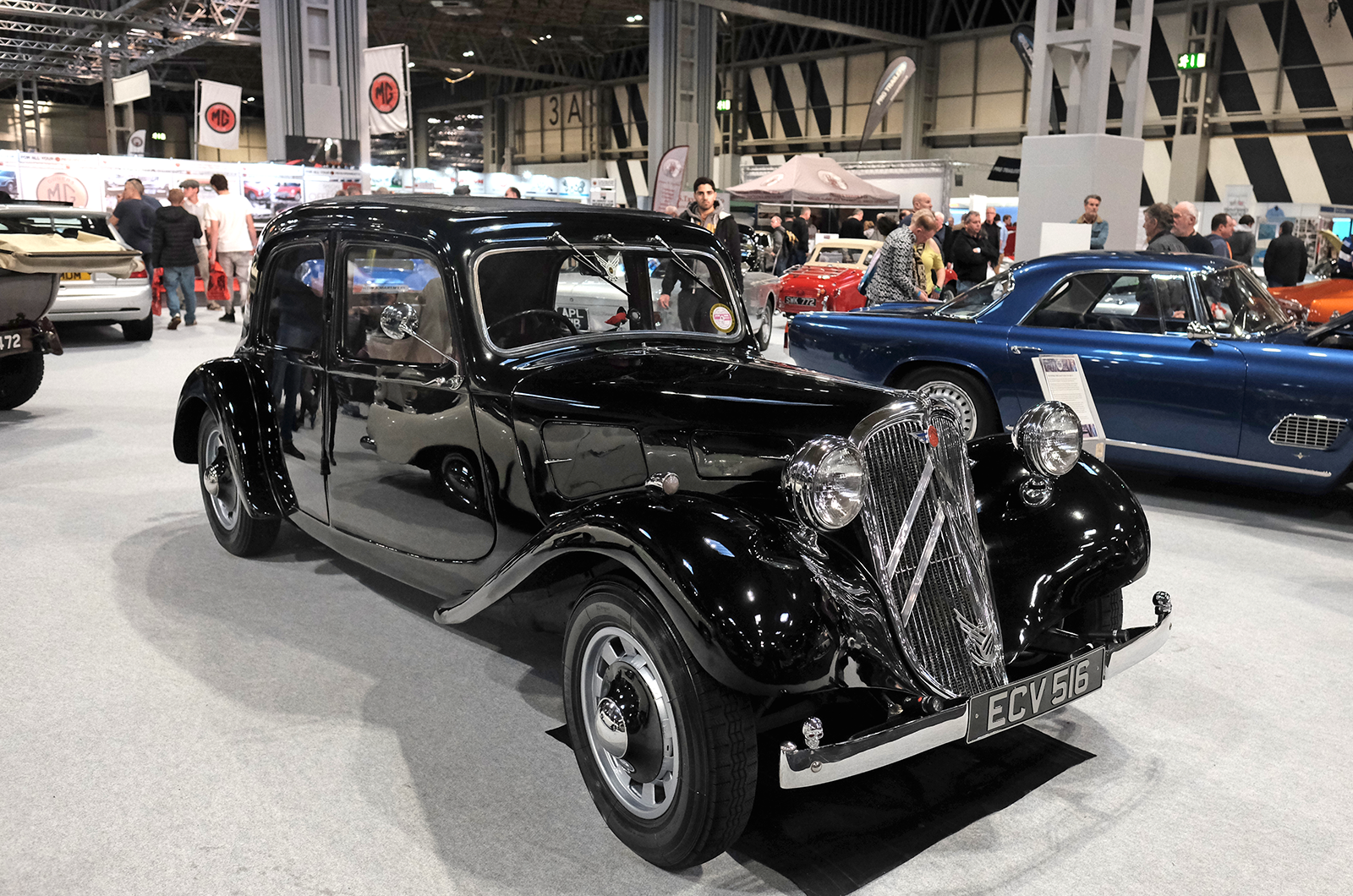 Poignant WW1 tributes lift Classic Motor Show to new heights