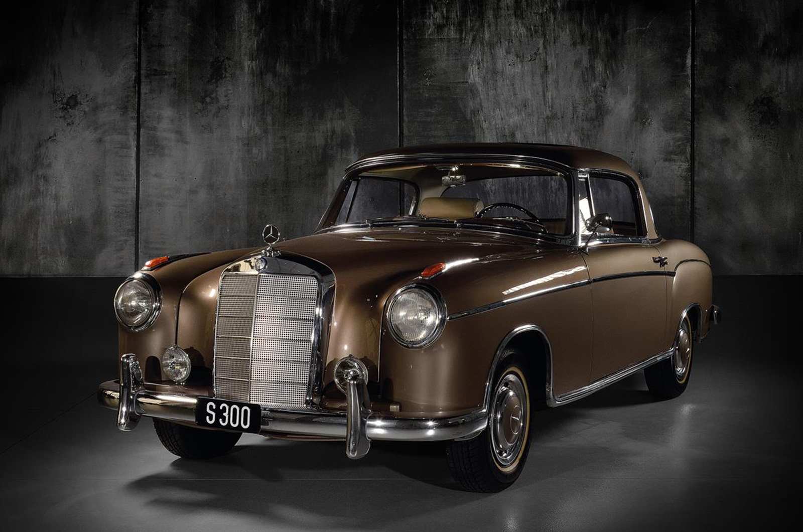 Classic & Sports Car – No reserve Mercedes-Benz 300SL Gullwing sells for £1.3m