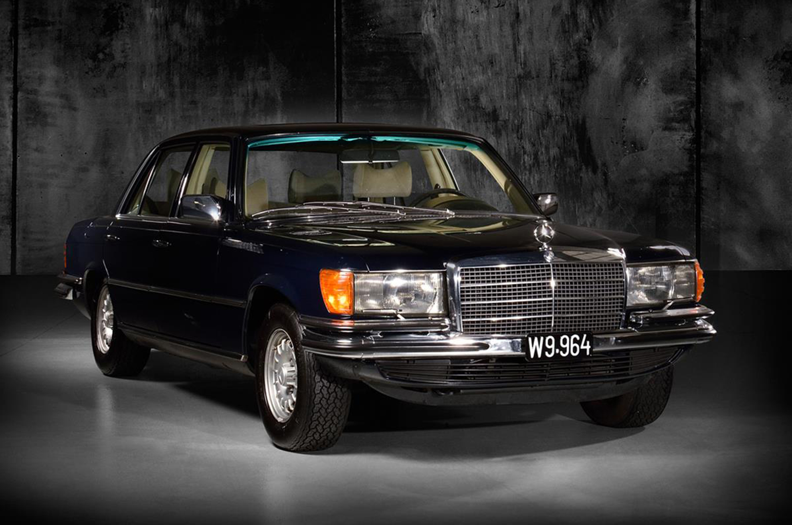 Classic & Sports Car – No reserve Mercedes-Benz 300SL Gullwing sells for £1.3m