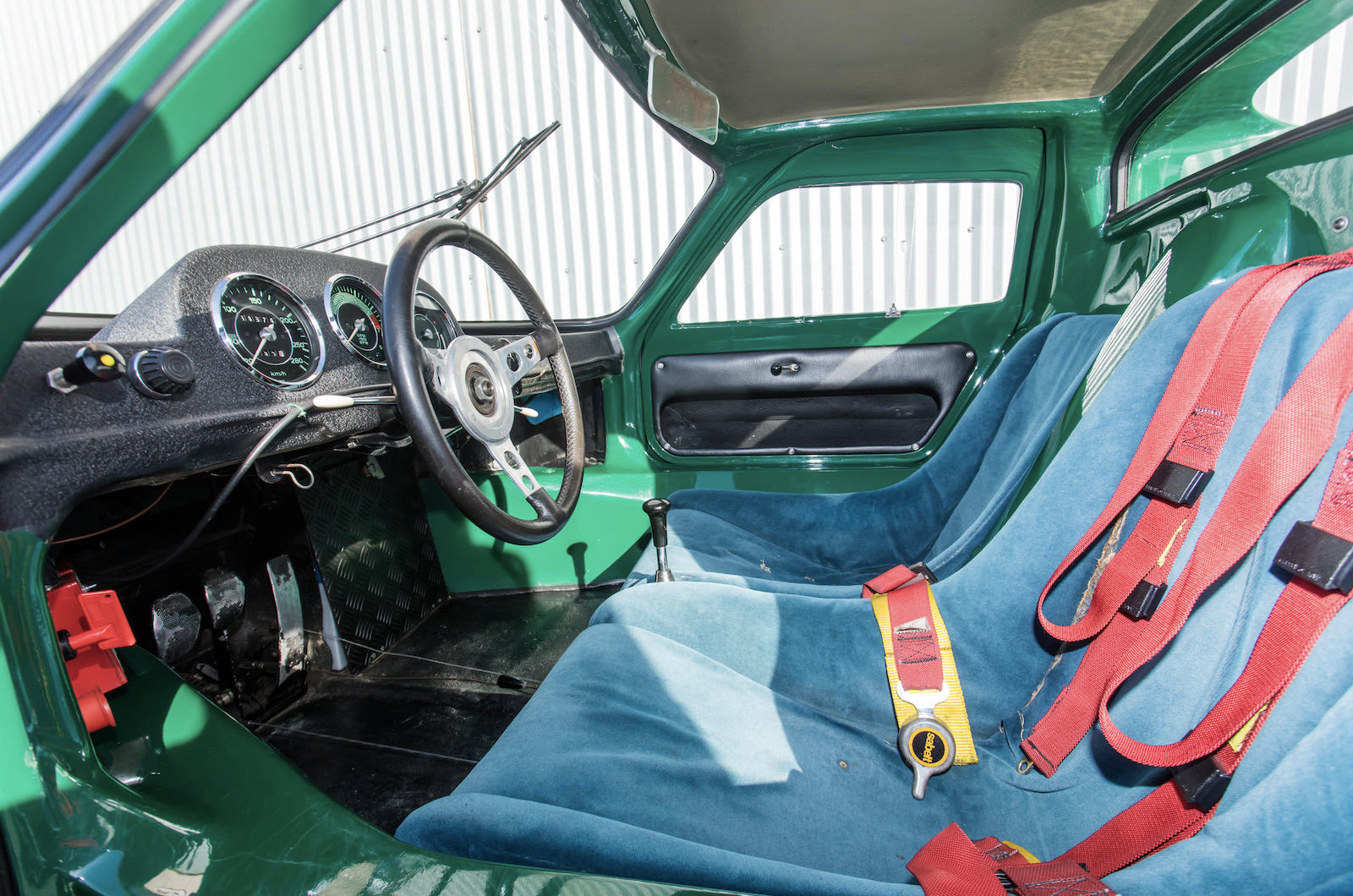 Robert Redford’s racing Porsche to be sold at Bonhams’ Scottsdale auction