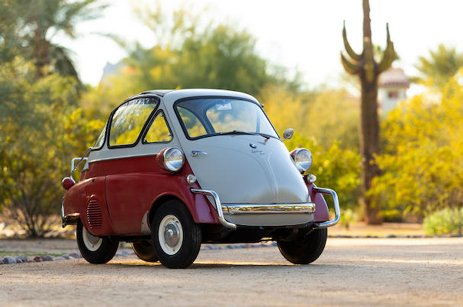 Classic & Sports Car – £5.9m Ferrari 250GT on top at Scottsdale sales