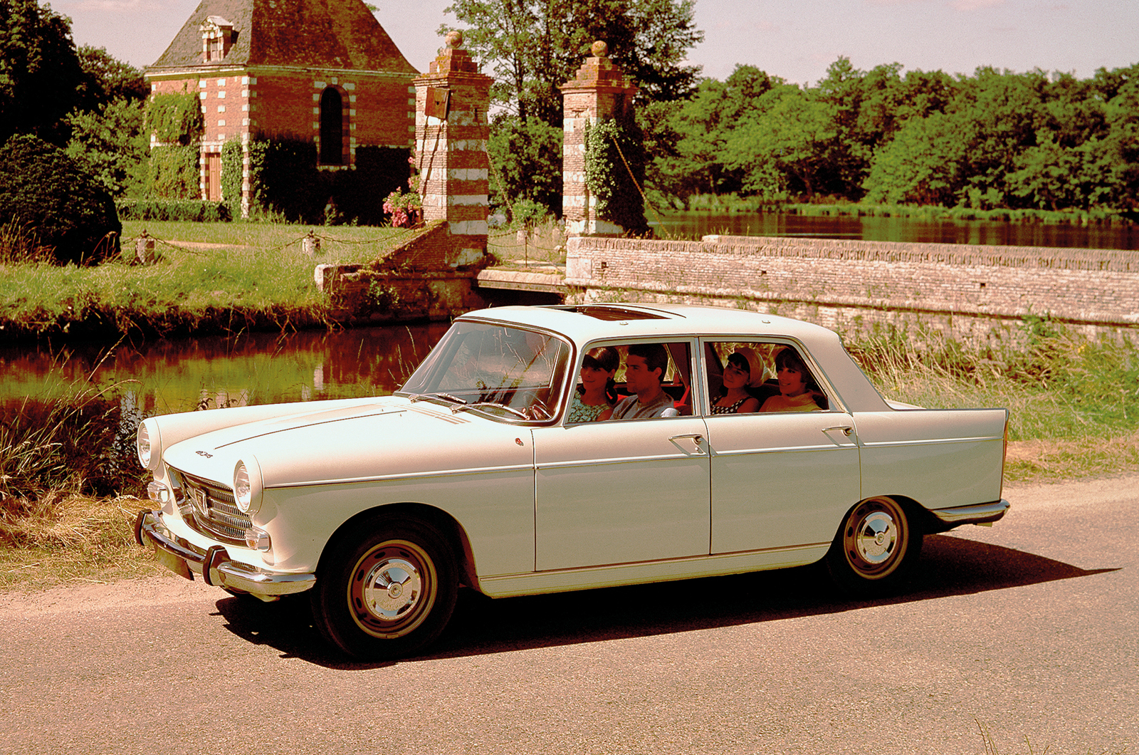 Classic & Sports Car – BMC's Italian affair