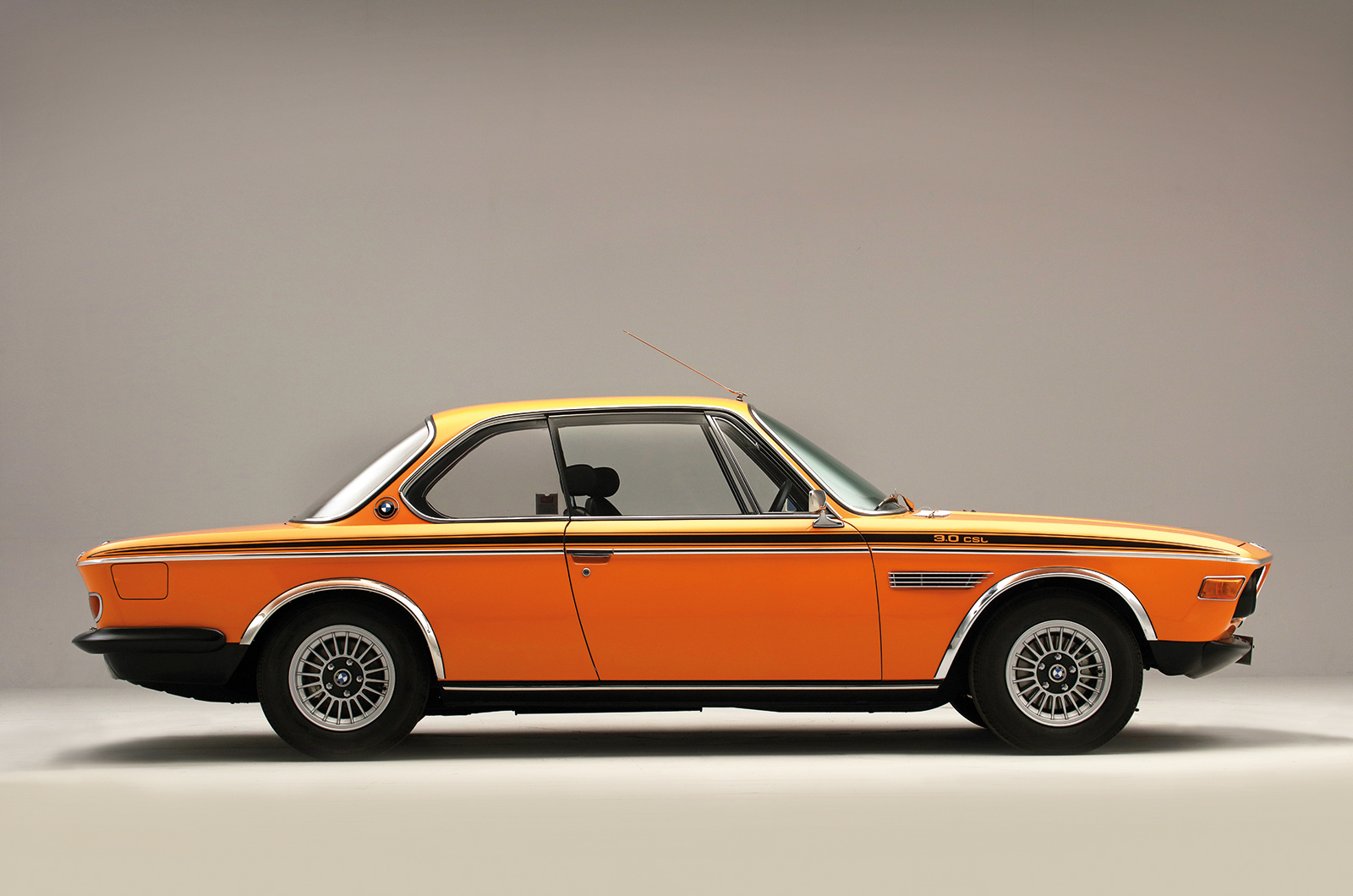 Classic & Sports Car – BMW E9: the birth of an icon