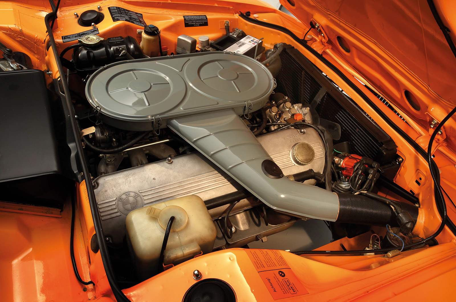 Classic & Sports Car – BMW E9: the birth of an icon