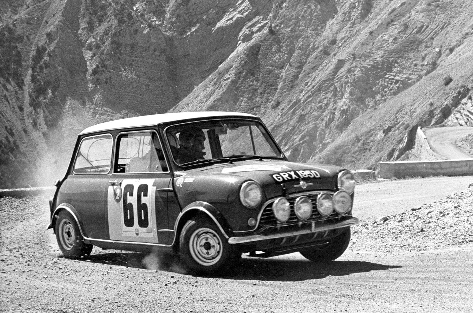 Classic & Sports Car – It's a Mini anniversary at the Silverstone Classic