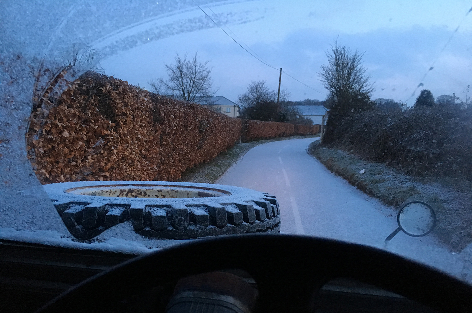 Classic & Sports Car – Let it snow, let it snow, let it snow!