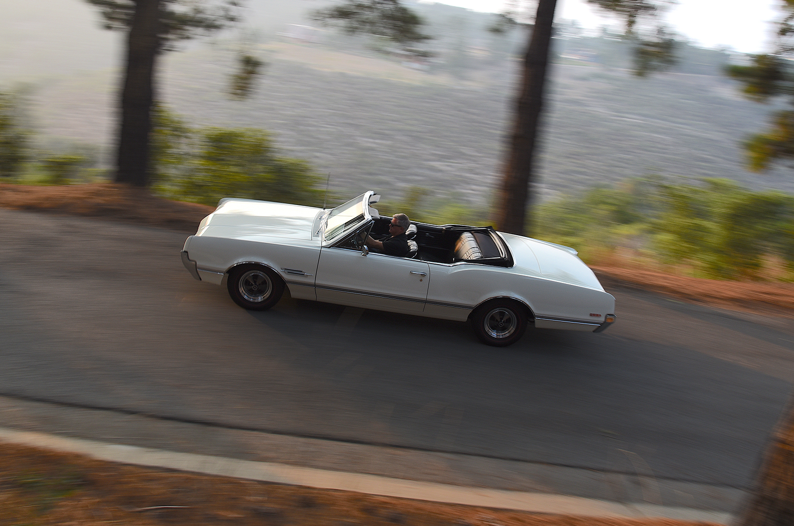 Classic & Sports Car – Lifelong love: Oldsmobile 442