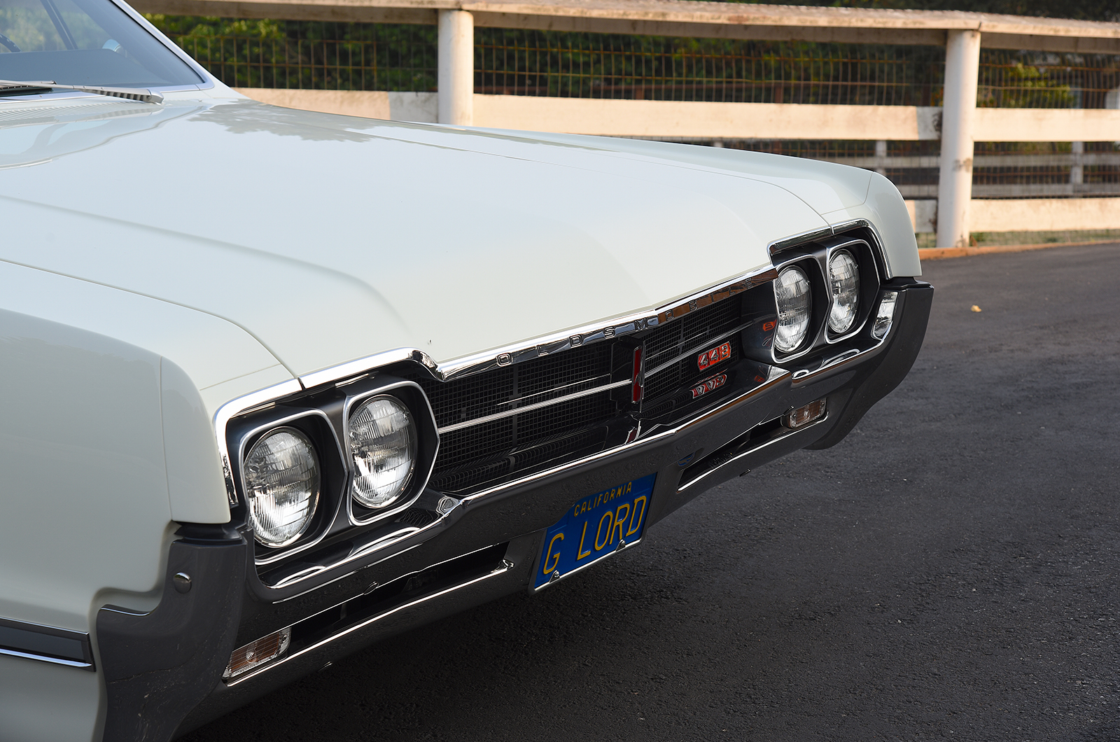 Classic & Sports Car – Lifelong love: Oldsmobile 442