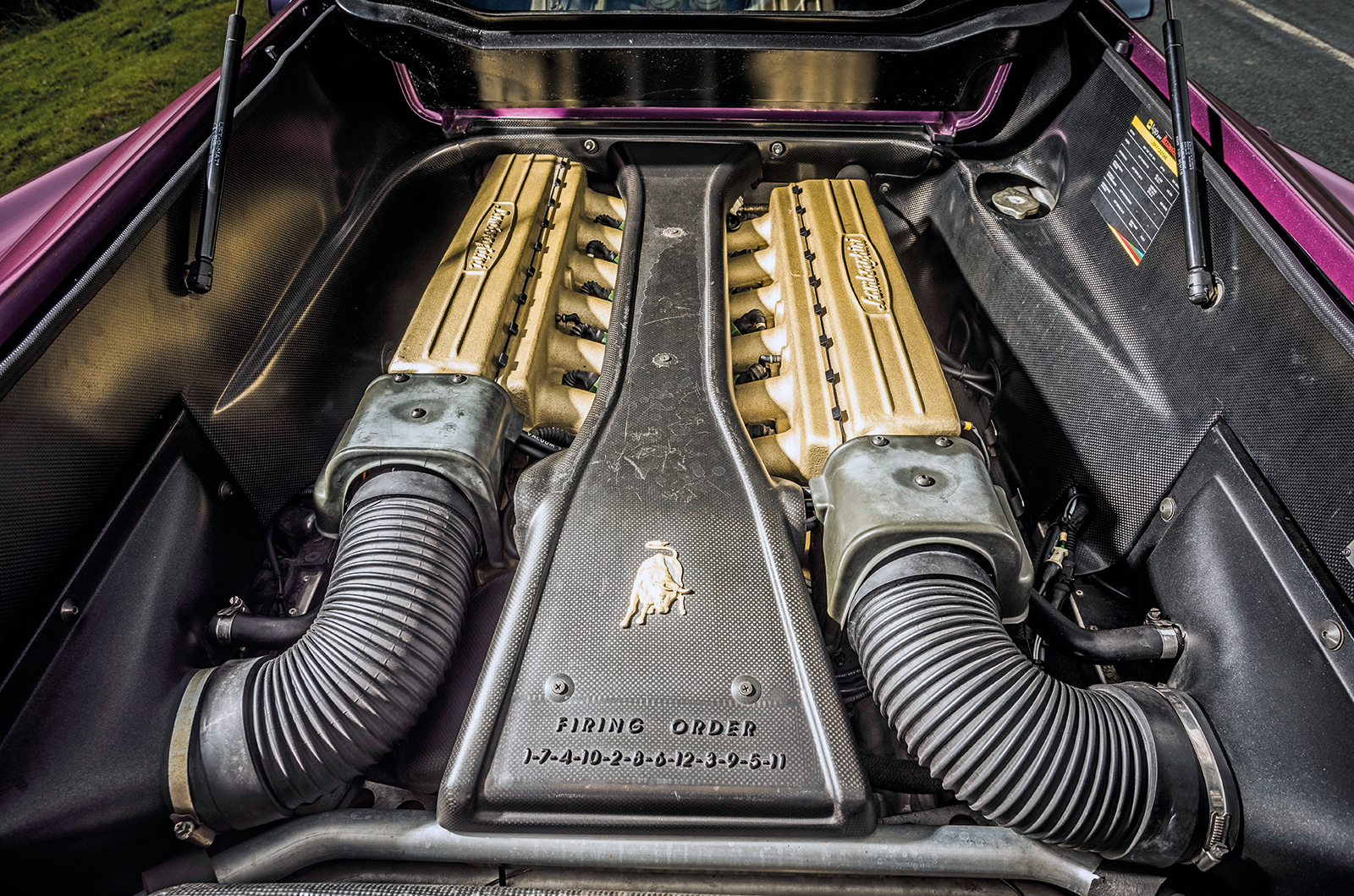 A beauty and a beast: driving the Lamborghini Diablo SE30