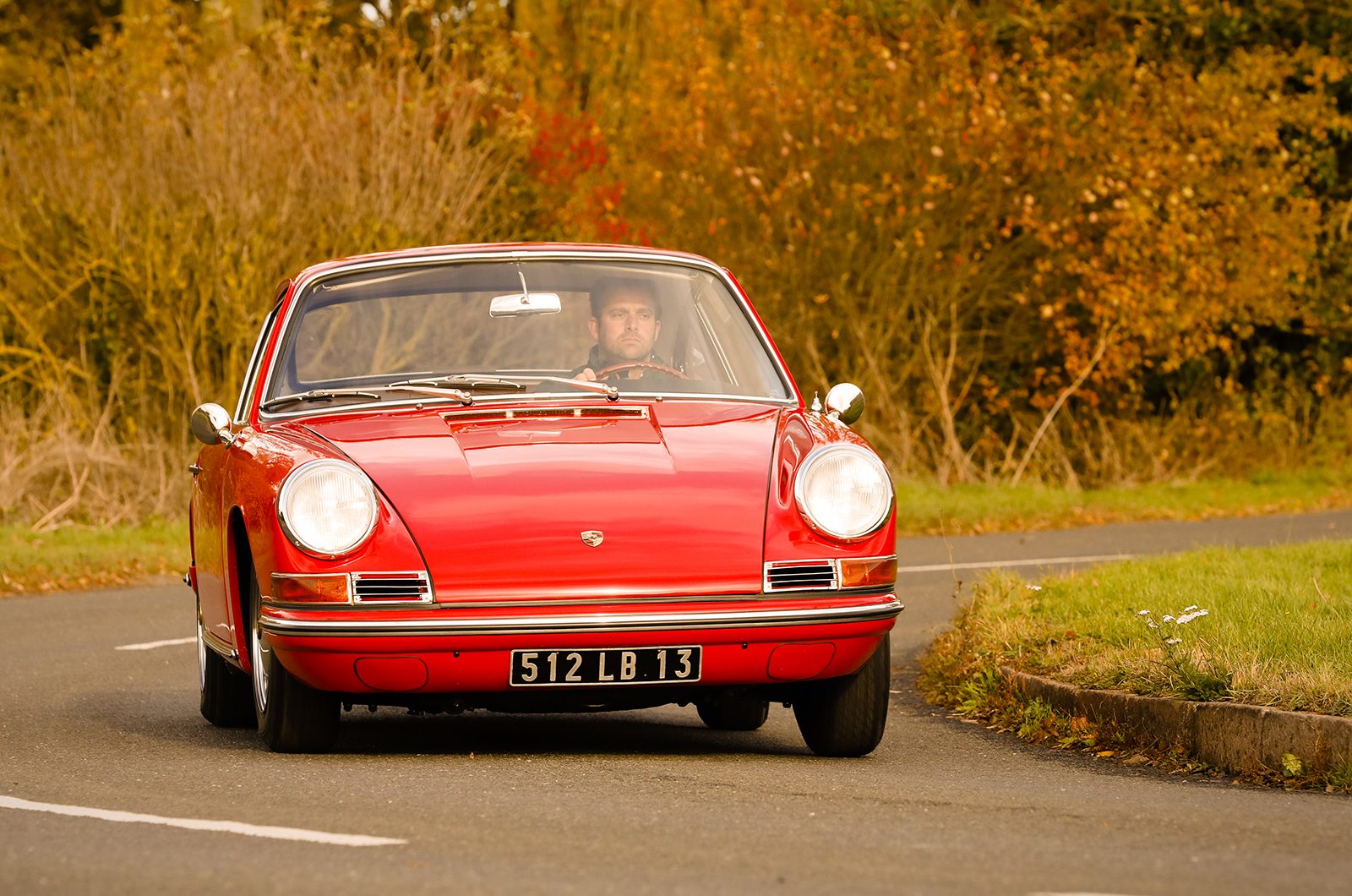 Classic & Sports Car – Porsche 911 vs Alpine A110: Rally heroes for the road