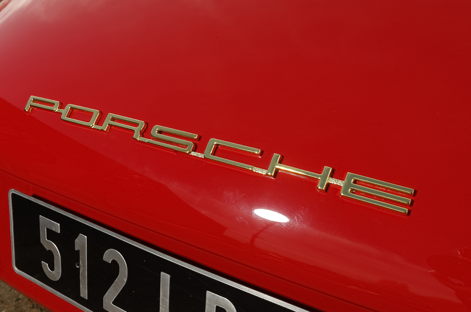 Classic & Sports Car – Porsche 911 vs Alpine A110: Rally heroes for the road