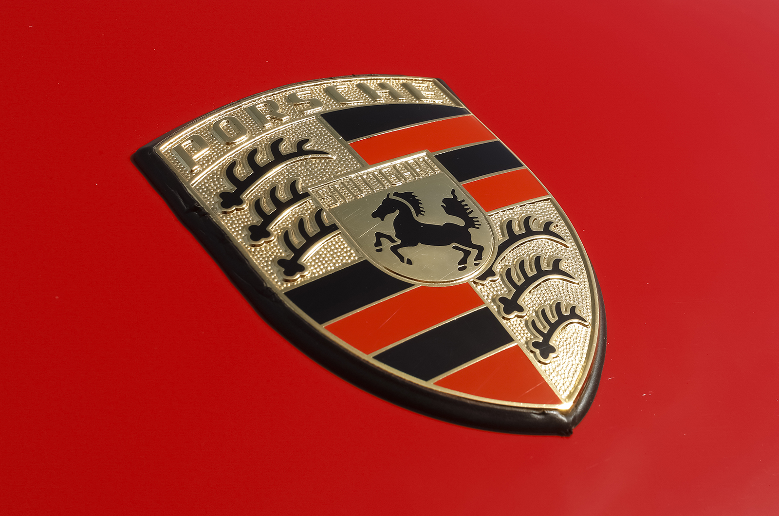 Classic & Sports Car – Porsche 911 vs Alpine A110: Rally heroes for the road