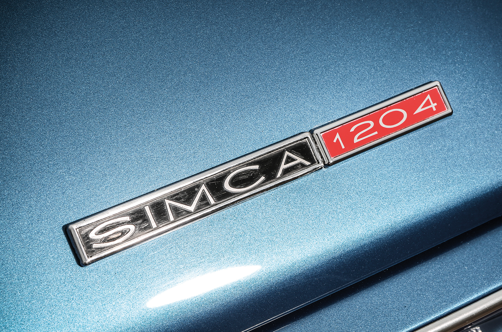 Classic & Sports Car – Morris vs Simca: Who says racy tintops were an ’80s thing?