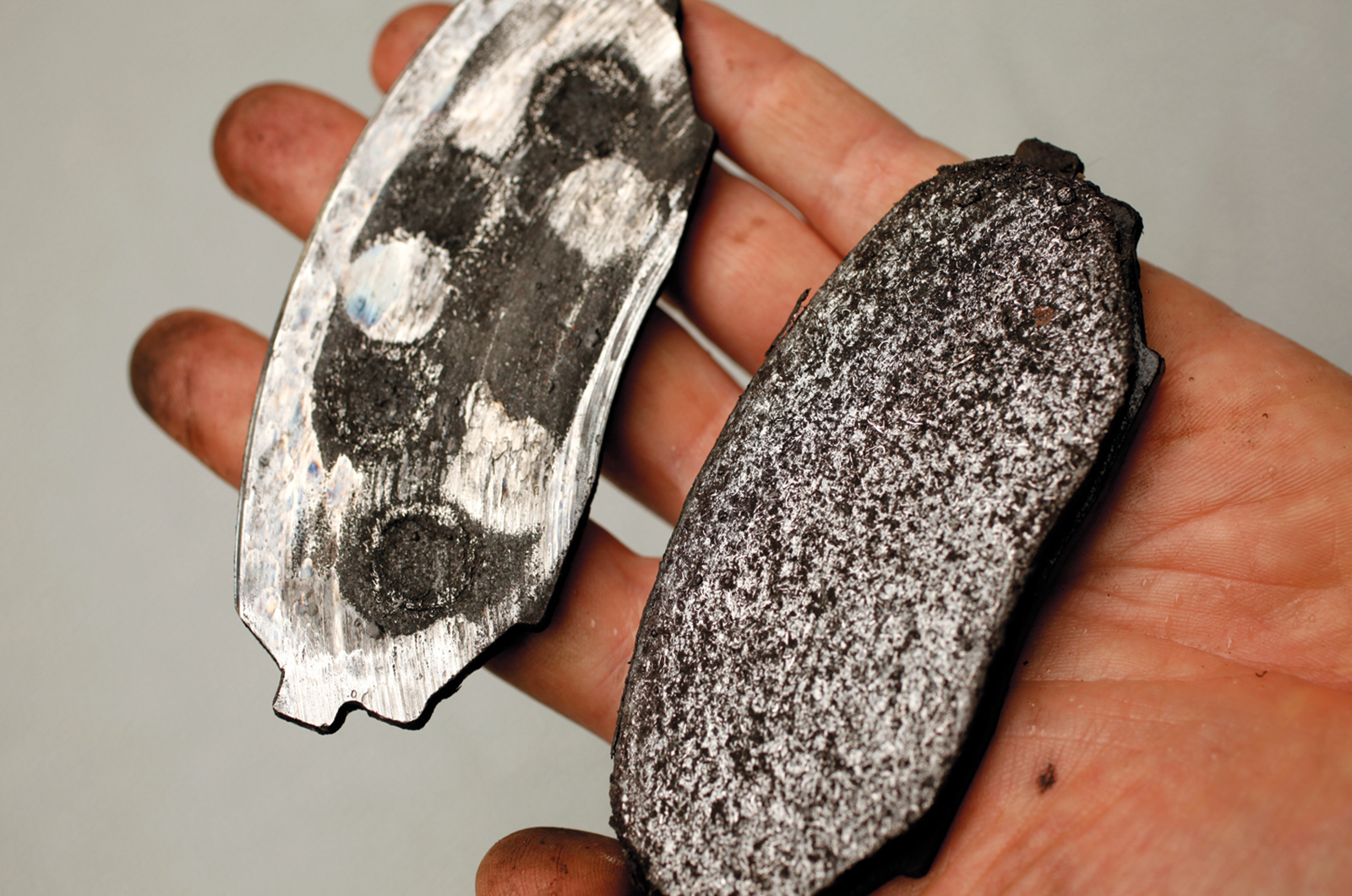 Classic & Sports Car – How to... overhaul the disc brakes on your classic car