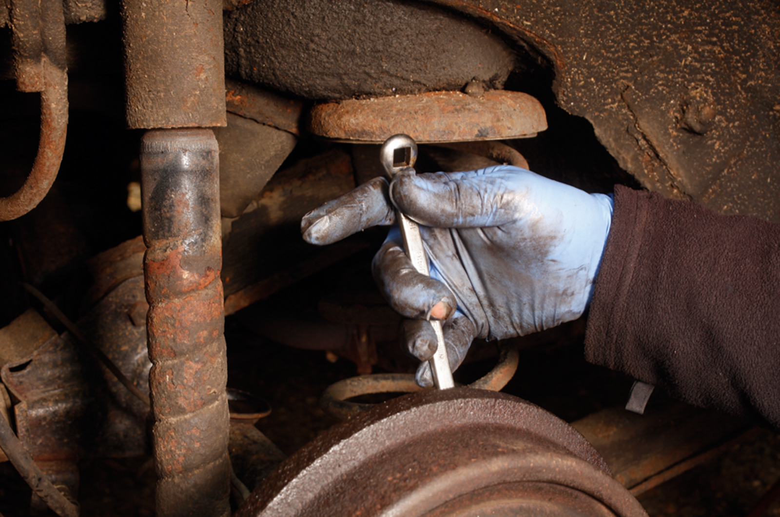 Classic & Sports Car – How to... check the drum brakes on your classic car