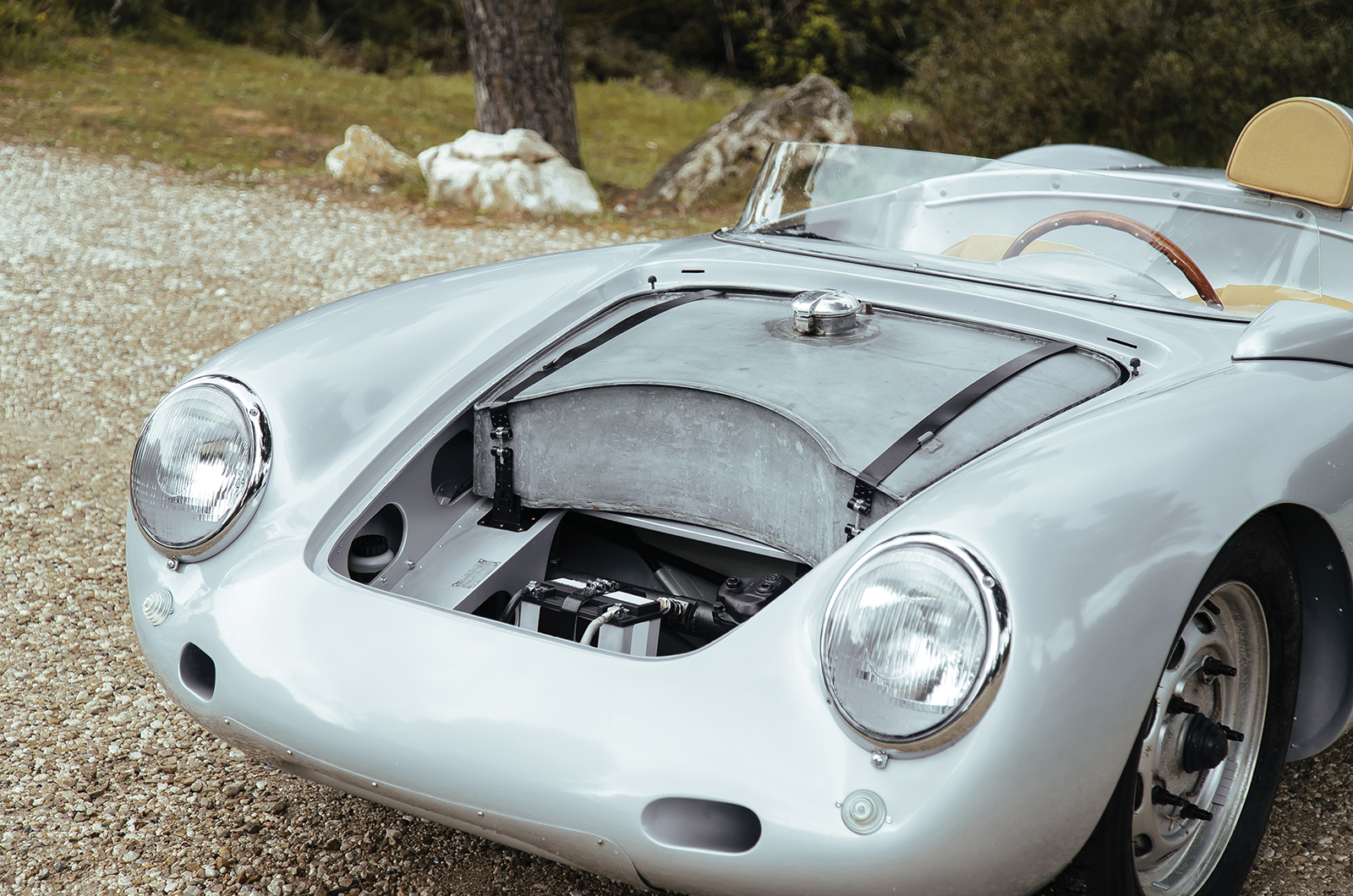 Classic & Sports Car – Rare Danish Porsche racer needs a new home