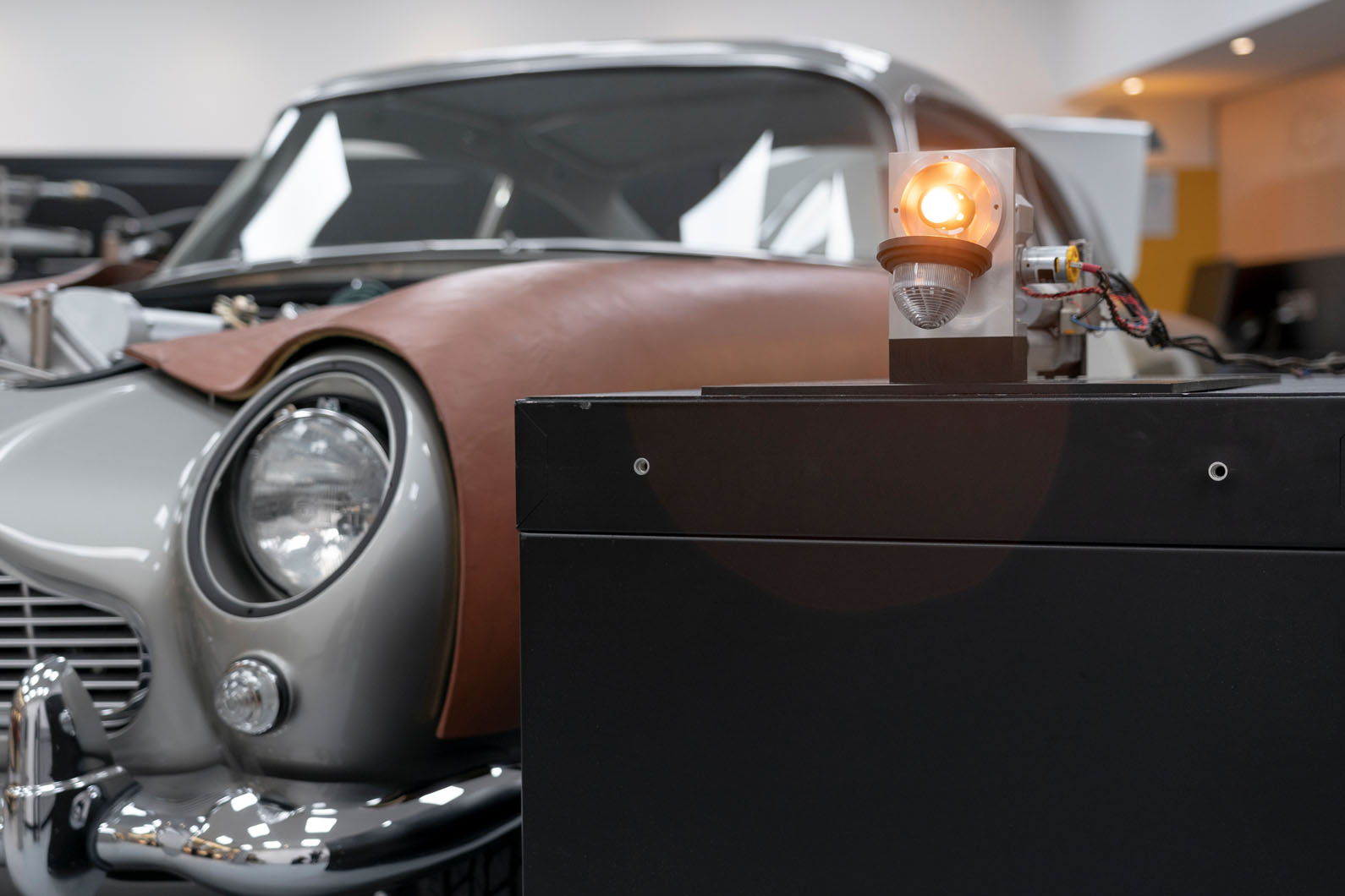 Classic & Sports Car – Aston Martin is building DB5s that 007 would be proud of