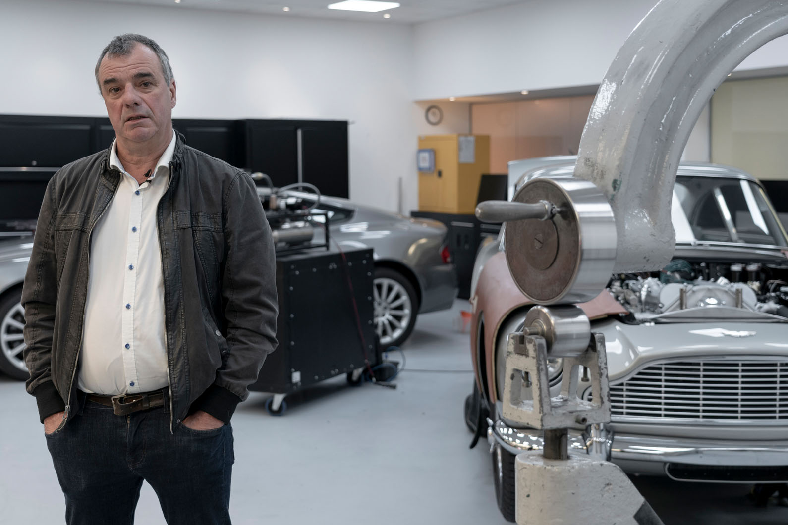 Classic & Sports Car – Aston Martin is building DB5s that 007 would be proud of