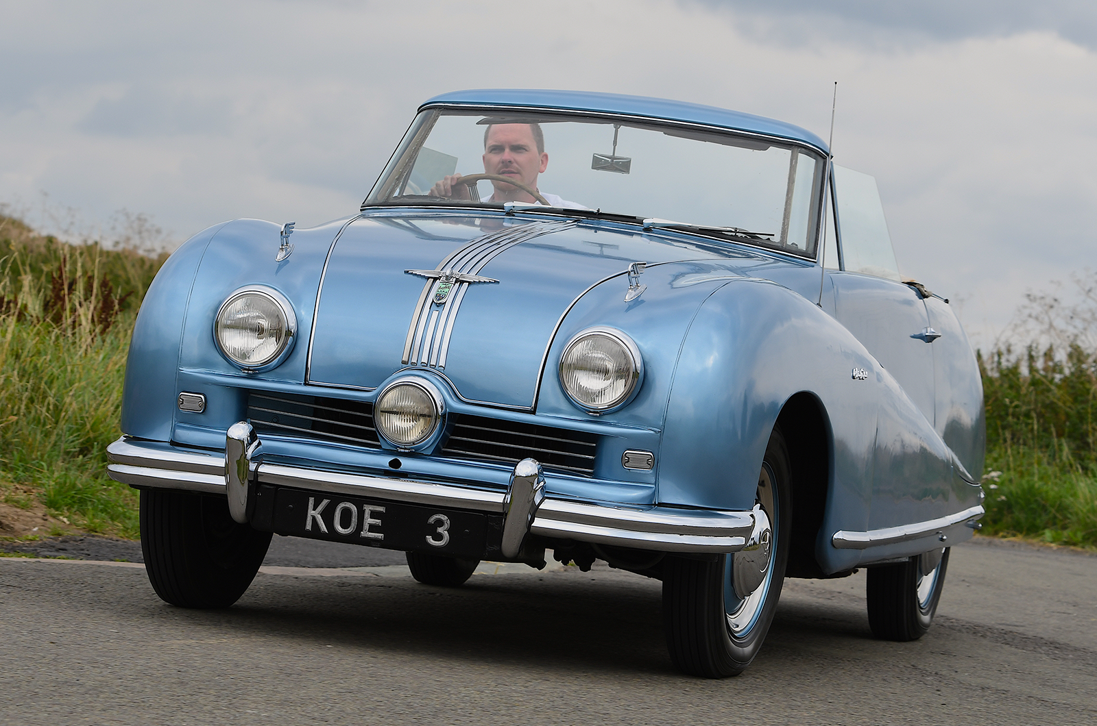 Classic & Sports Car – Austin A90 Atlantic: unintended British star