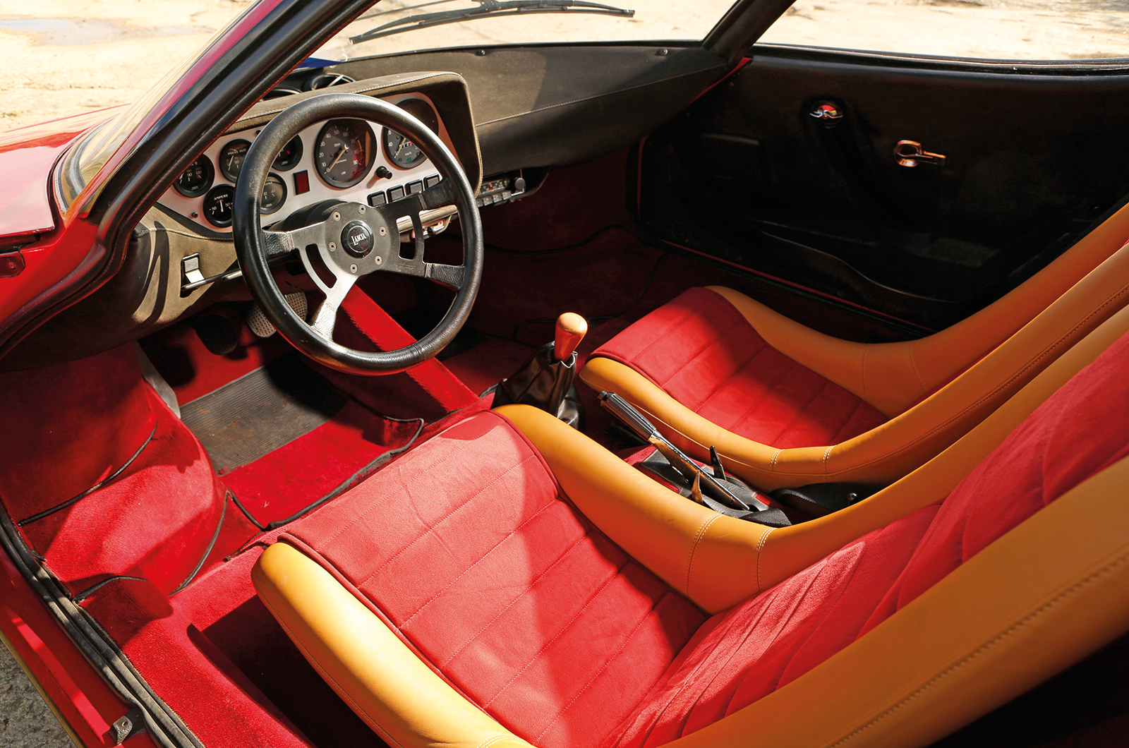 Classic & Sports Car – Lancia Stratos: rallying’s best road star?