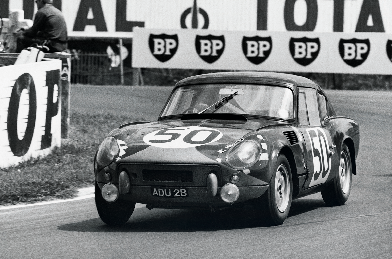 Classic & Sports Car – Buyer’s guide: Triumph Spitfire