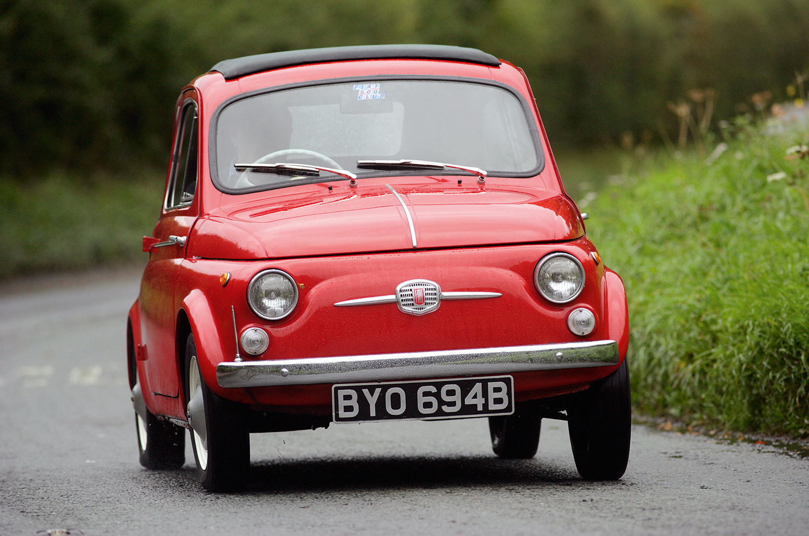 Classic & Sports Car – Starter classics: 14 great cars for a first-timer